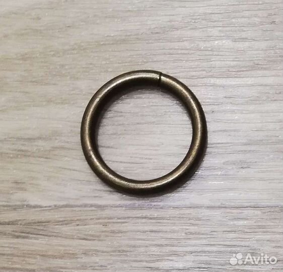 Кольца на карниз