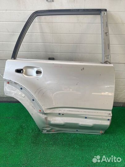 Дверь прав. зад. Toyota Hilux Surf
