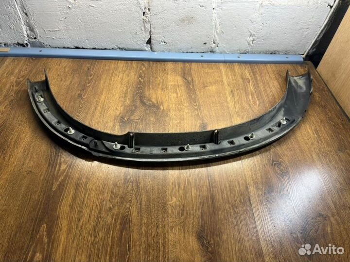 Расширитель крыла задний левый Volvo Xc90