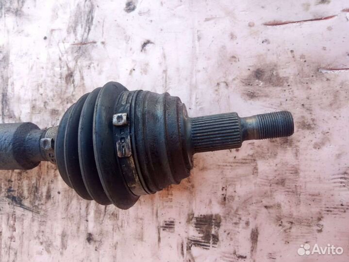 Полуось передняя правая (приводной вал, шрус) Volk