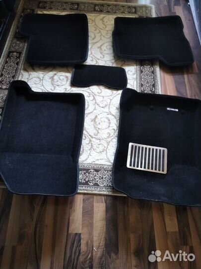Автомобильные коврики