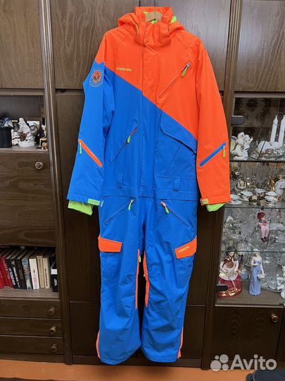Комбинезон для сноуборда мужской