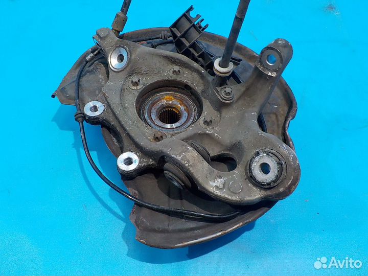 Кулак задний левый mercedes-benz C-class (W204) 2007-2015