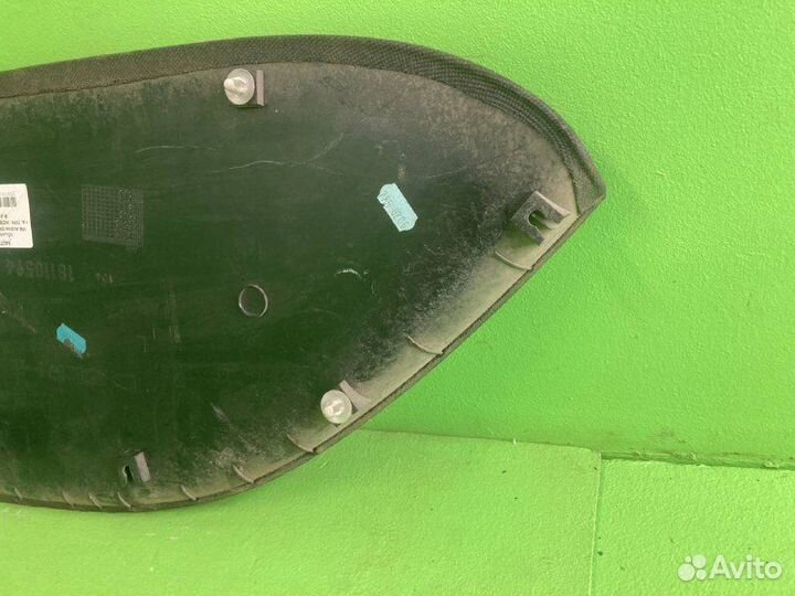 Обшивка двери mercedes-benz actros MP II