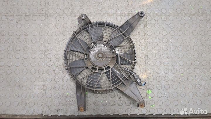 Вентилятор радиатора Mitsubishi Pajero / Montero