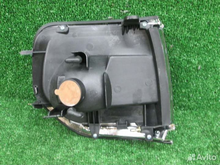 Габарит левый Toyota Landcruiser FZJ80