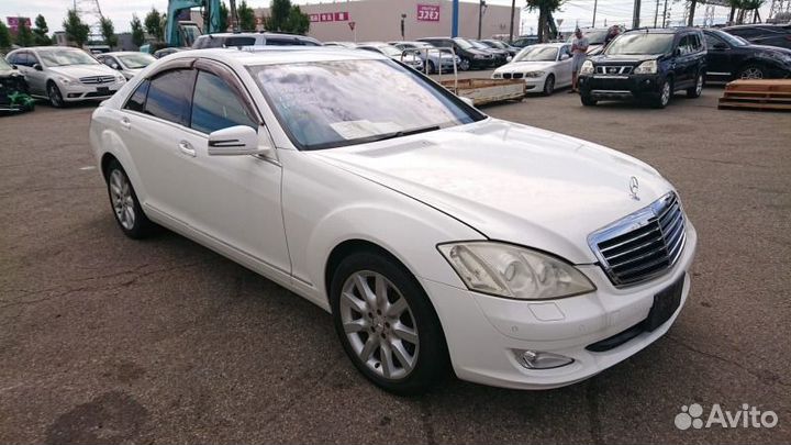 Разбор Mercedes W221