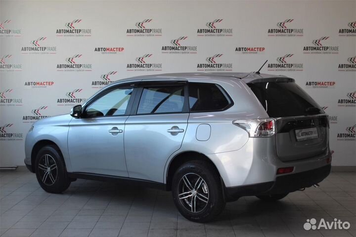 Mitsubishi Outlander 2.0 CVT, 2013, 141 216 км