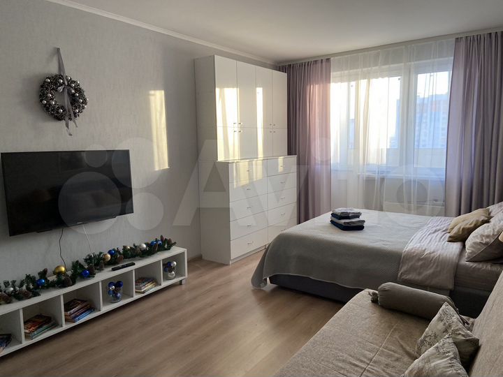 2-к. квартира, 60 м², 17/25 эт.