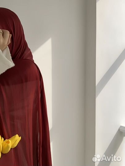 Женские шарфы и платки