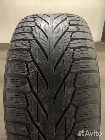 Nokian Tyres Hakkapeliitta R2 SUV 285/50 R20 116R