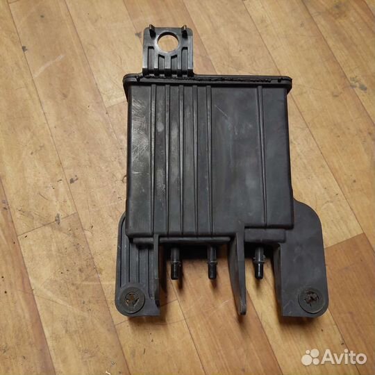 Адсорбер (фильтр угольный) Subaru Outback 4 2011