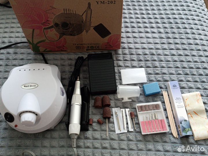 Аппарат для маникюра и педикюра