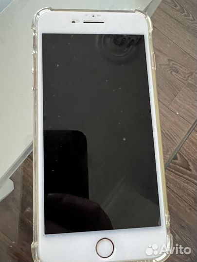 iPhone 8 Plus, 64 ГБ