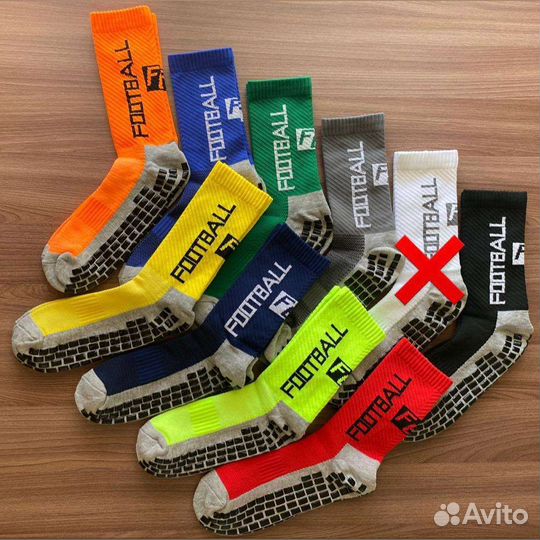 Противоскользящие футбольные носки