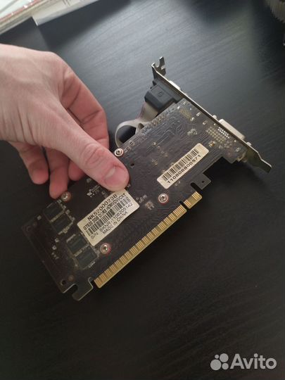 Видеокарта Geforce gt 520 2 Gb DDR3 hdmi DVI-I
