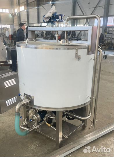 Пищеварочный котел для жидких продуктов с мешалкой