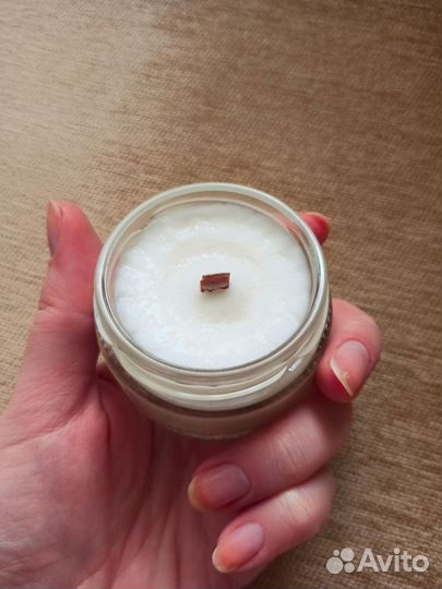 Свеча табак и ваниль