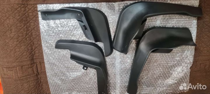 Комплект брызговиков на Nissan Qashqai