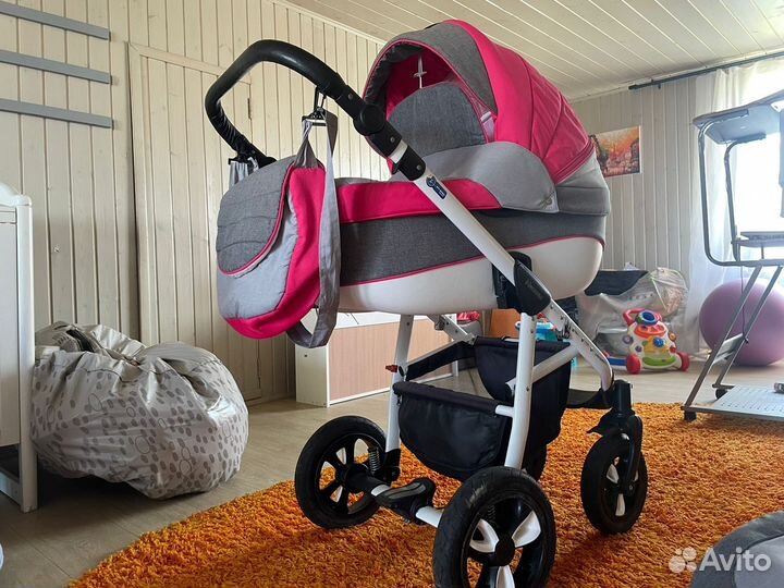Коляска 3 в 1