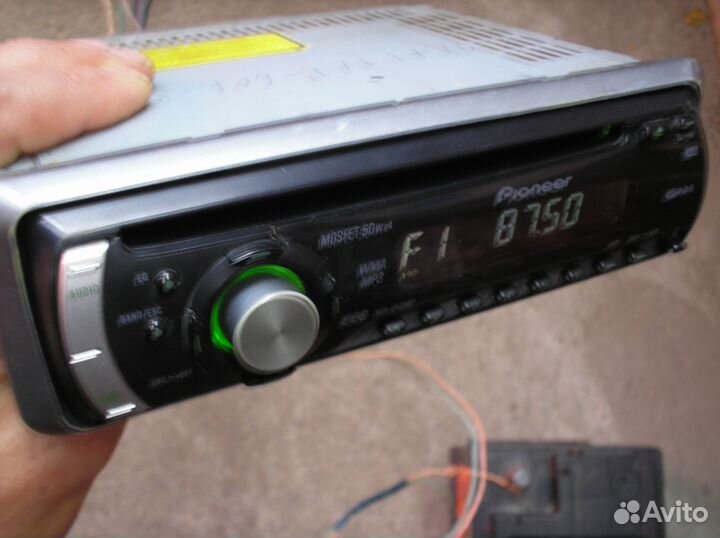 Колонки в автомобили