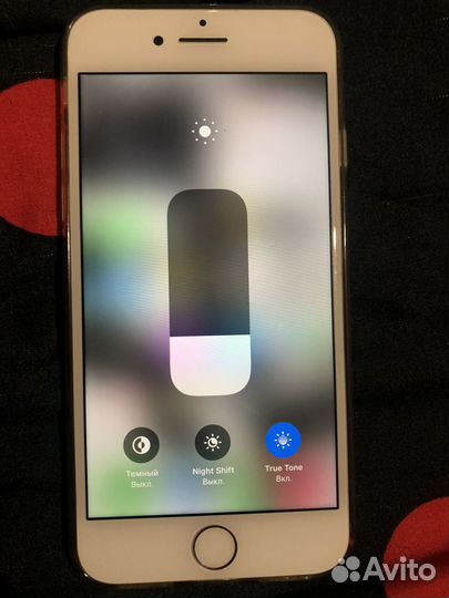 Телефон iPhone 8 64 gb