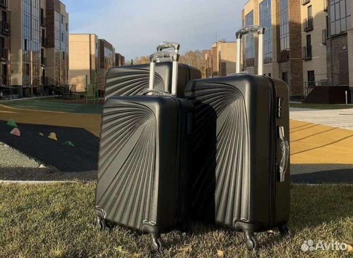 Чемодан на колесах