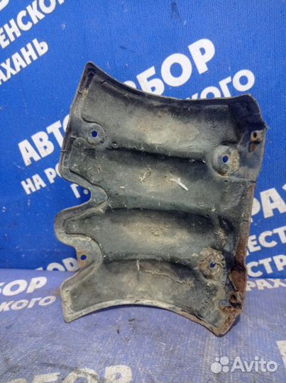 Тепловой экран Toyota Camry 40 седан 2GR-FE 2007