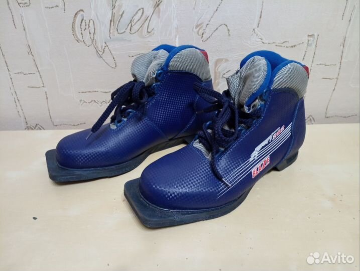 Лыжные ботинки 39 размер