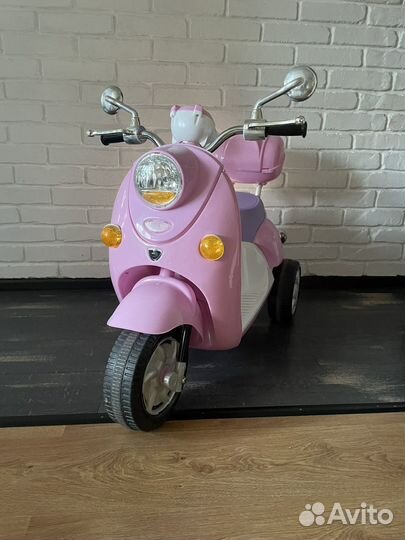 Детский электромобиль бу