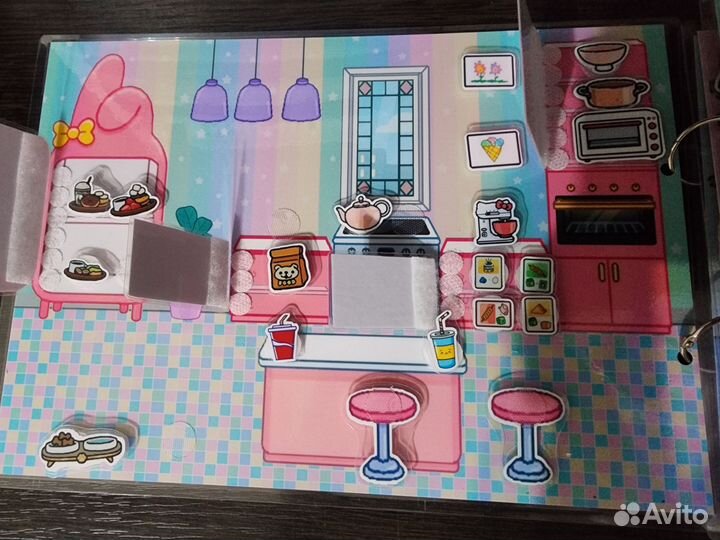 Подарок для ребенка (Альбом Тока Бока Барби)