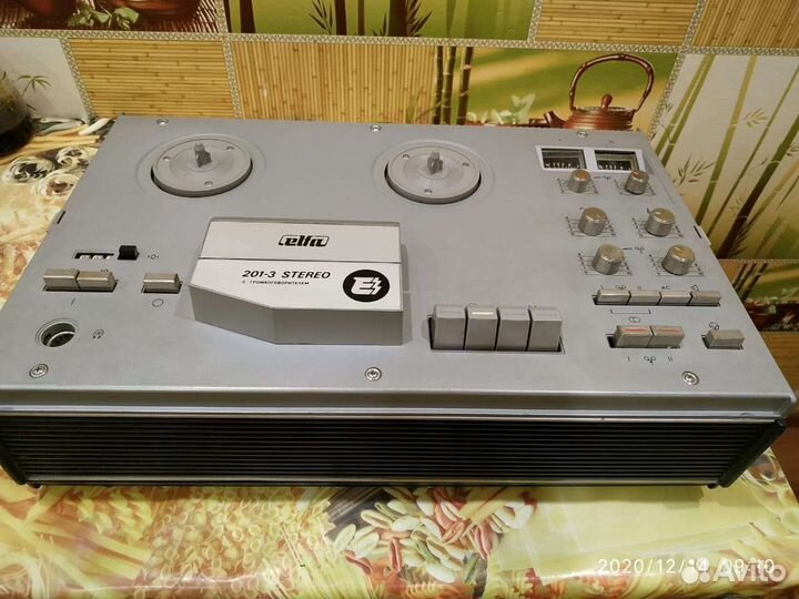 Катушечный магнитофон