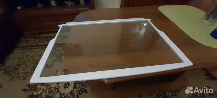 Стеклянные полки для холодильника Аристон