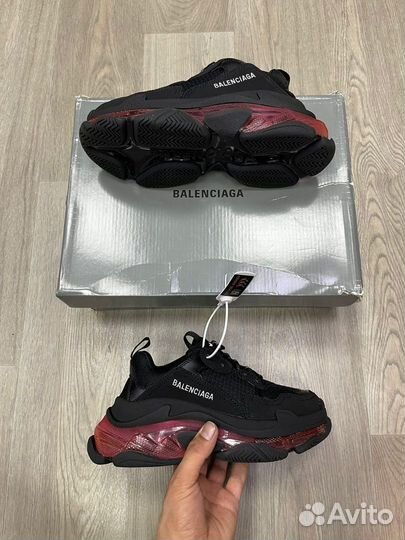 Кроссовки Balenciaga Triple-S Black Neon Pink