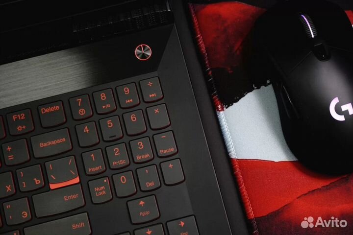 Ноутбук Lenovo Legion GTX 1060/i5 7300/16GB/697ssd