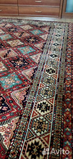 Ковер шерстяной ручной работы