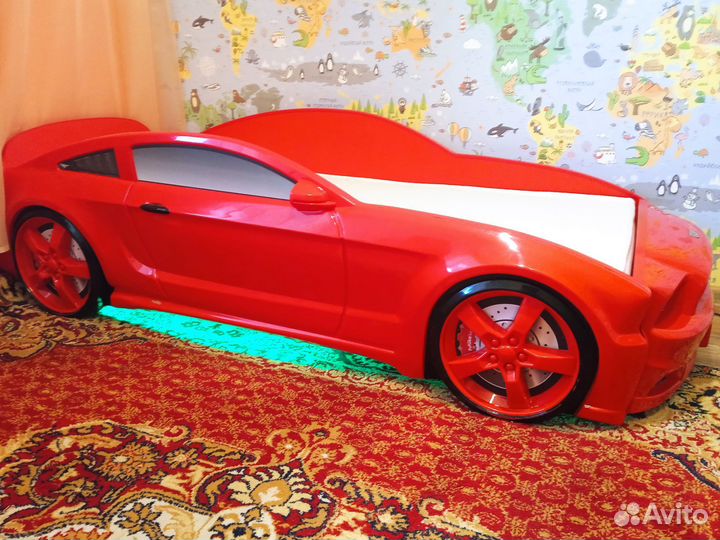 Детская кровать машина с подсветкой