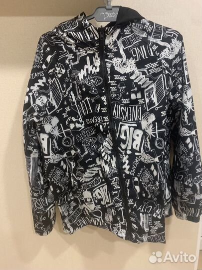 Двухсторонняя куртка ветровка