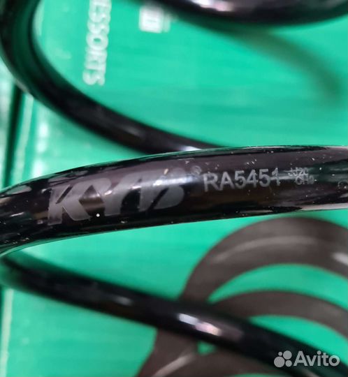 Пружина задняя VW Touareg 2010-2018