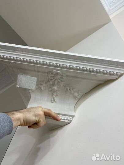 Полка настенная угловая