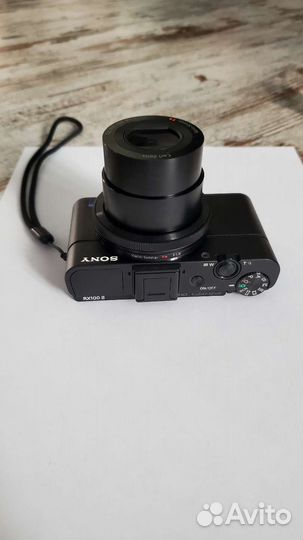 Компактный фотоаппарат Sony dsc-rx100m2