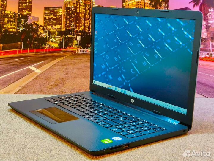 Стильный, тонкий, современный ноутбук HP