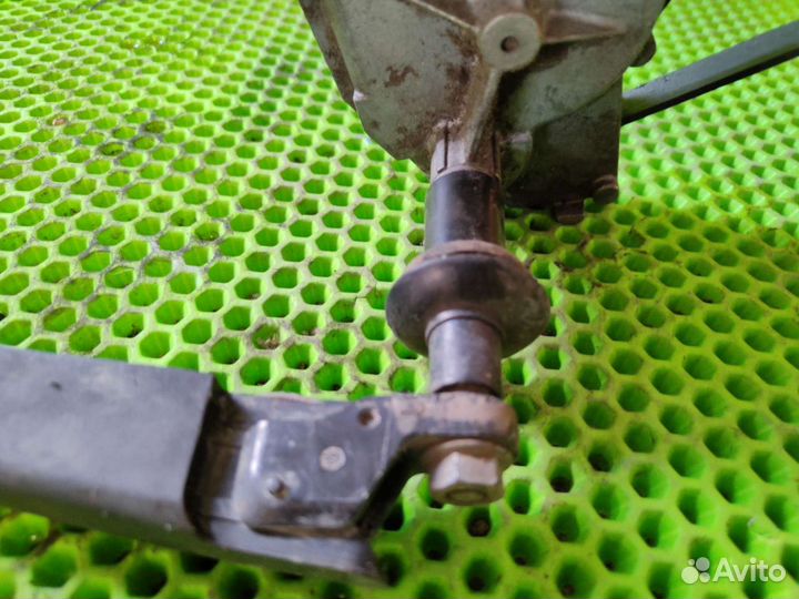 Моторчик стеклоочистителя зад Ситроен С4