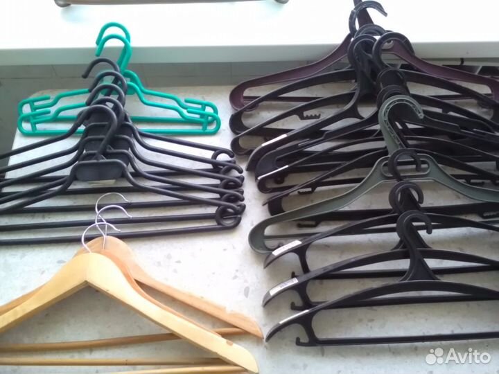 Вешалки для одежды 22шт