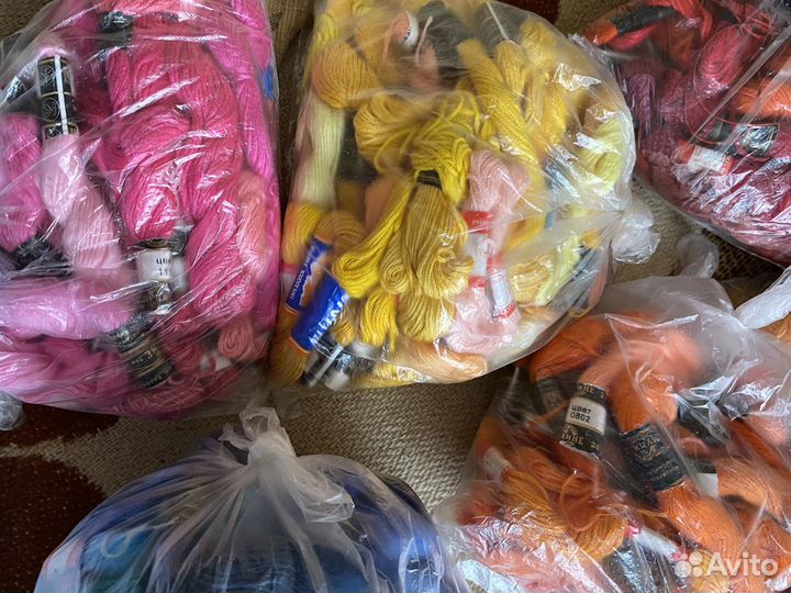 Нитки для вышивания