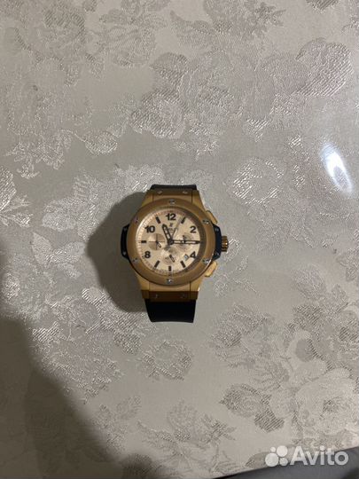 Часы мужские hublot