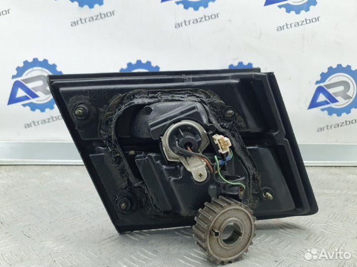 Фонарь задний внутренний правый Nissan Pulsar 5