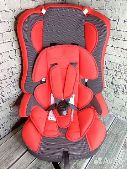 Детское автокресло новое от 9 мес - 12 лет