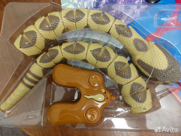 Игрушка на пульте управления