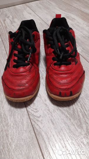 Футбольные буцы 35 размер